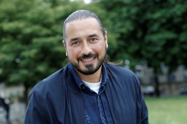 Moundir se Lance dans une Nouvelle Aventure à TPMP : Découvrez les Clauses de son Contrat avec Cyril Hanouna